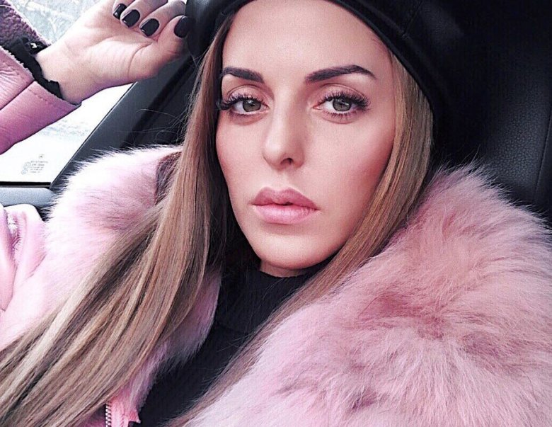 Юлия Ефременкова