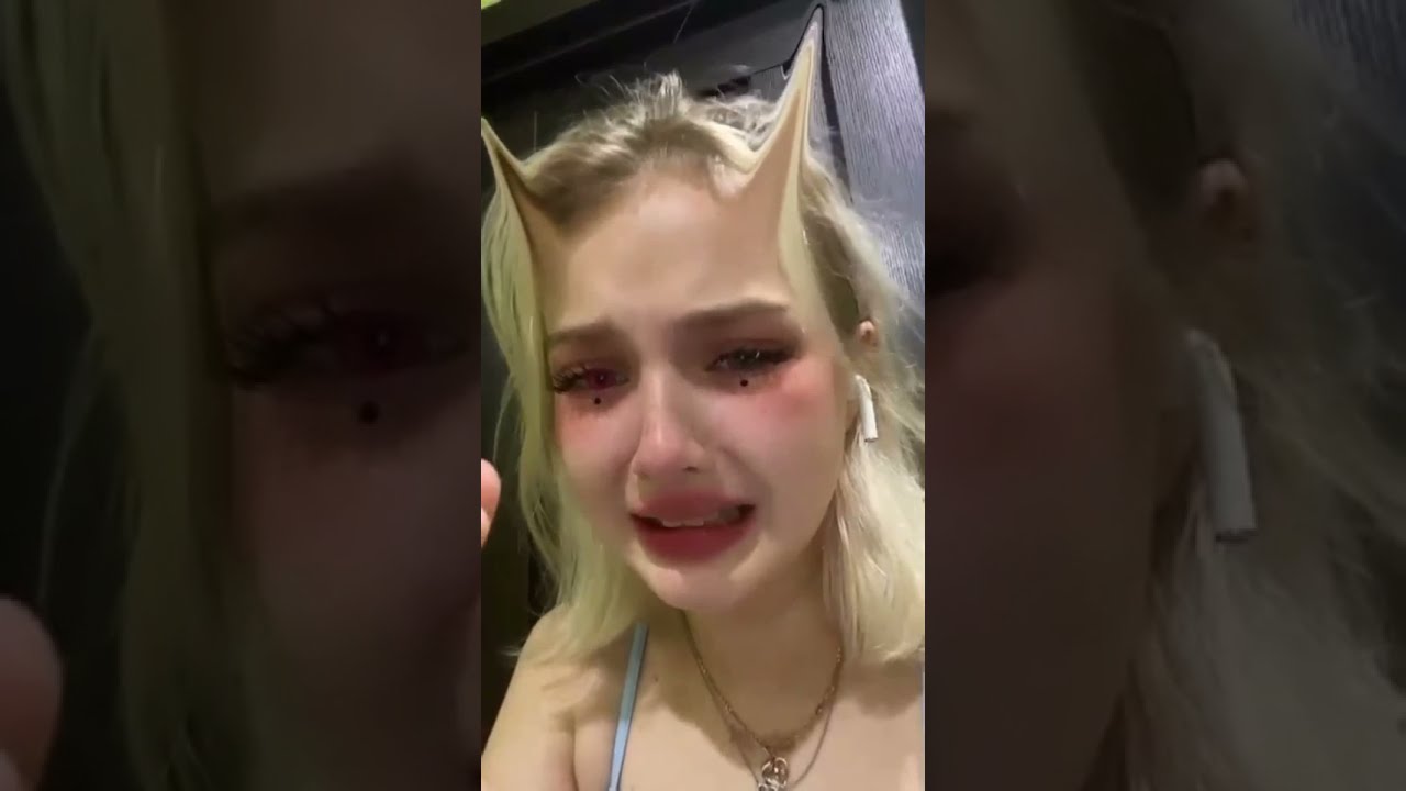 Лиза Анохина