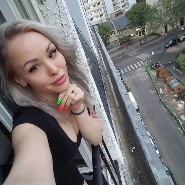 Лола Тейлор