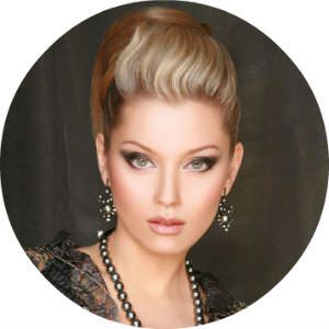 Лена Ленина