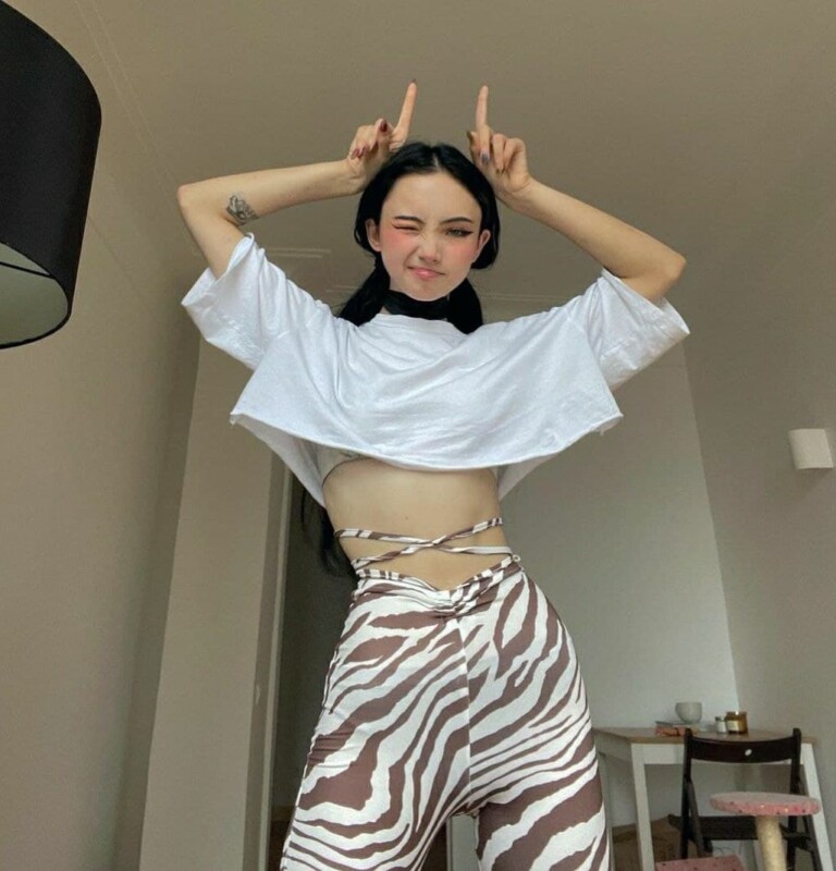Карина Карамбеби