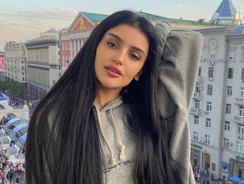 Дина Саева