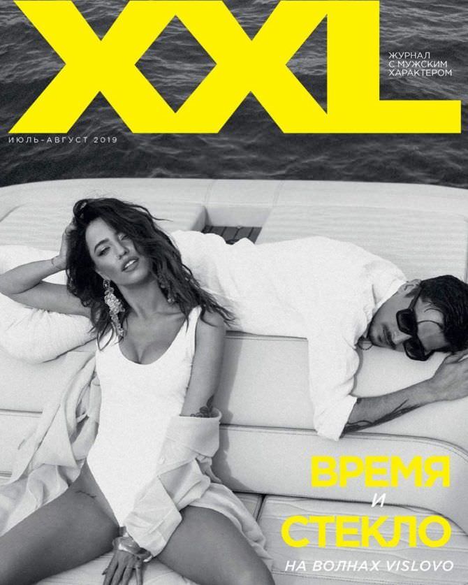 Надежда Дорофеева на обложке журнала XXL