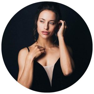 Алёна Савастова