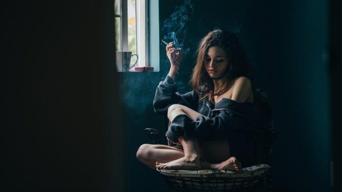 Индиа Айсли кадр из фильма в рубашке