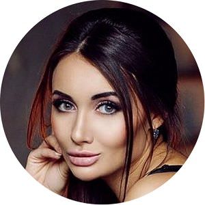 Кира Майер