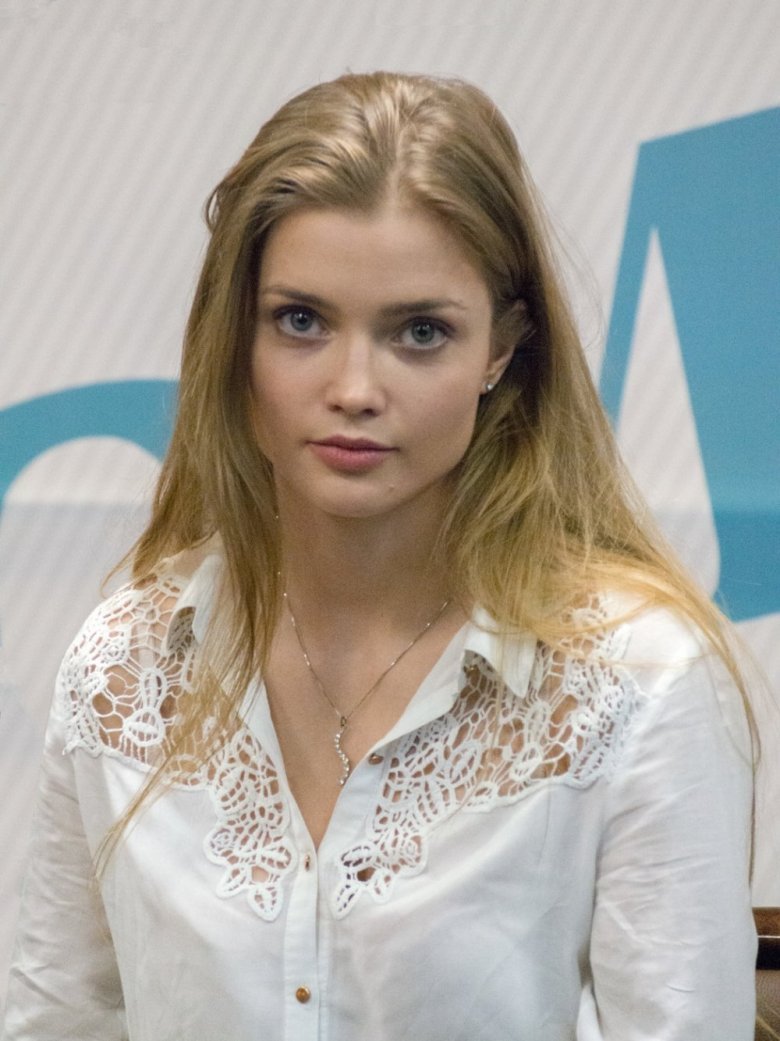 Алина Ланина (Кизиярова)
