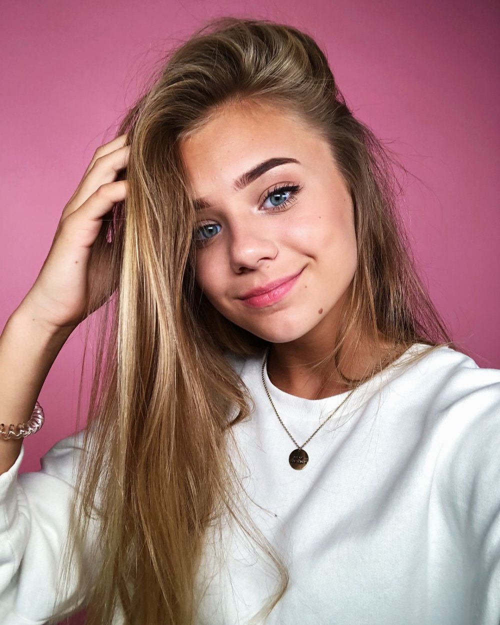 Катя Адушкина