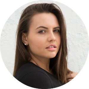 Анна Крылова